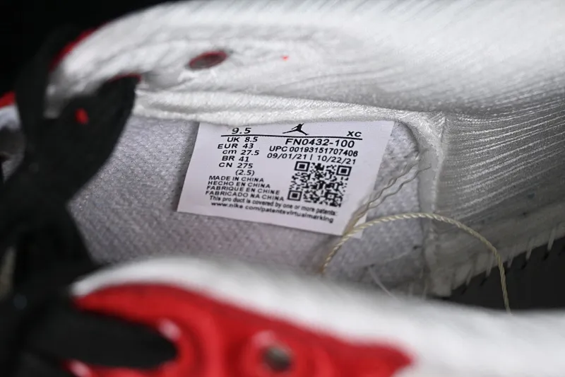 All categories Air Jordan Jordan series basketball shoes Air Jordan 1 Low Z version Trophy Room x Jordan 1 Low OG "Away" AJ1 Joe 1 Jordan's son low-top cultural casual sneakers FN0432-100